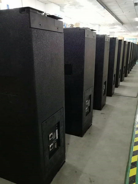 W8LC line array assembly