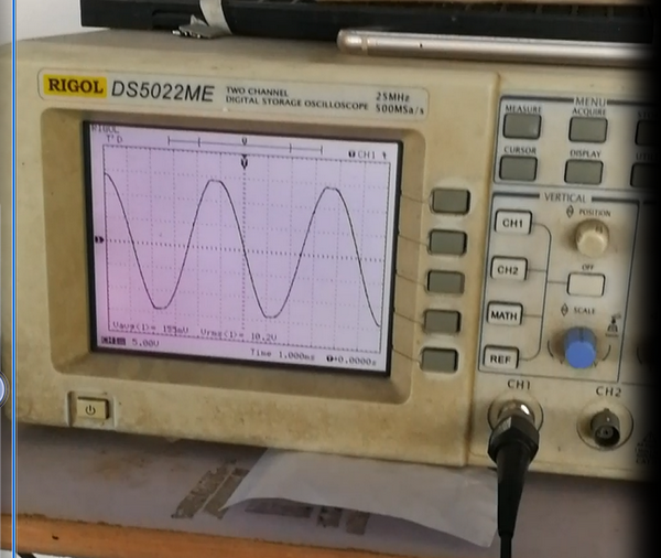 oscilloscope signal